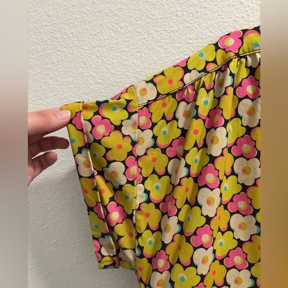 UNCLE FRANK FLOWER POP DRESS | Women’s size M/L - Picture 6 of 8